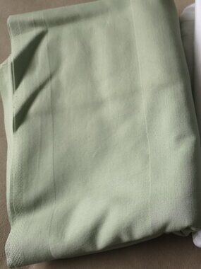 Green Vintage Damask Tablecloth